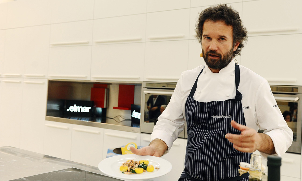 Carlo Cracco: le mani dello chef sulla città