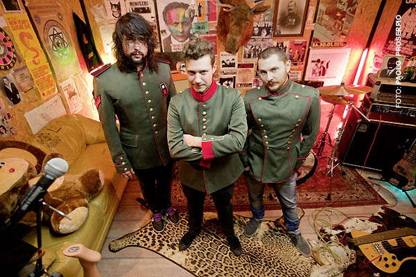 Ministri: delirio e sold out a Milano