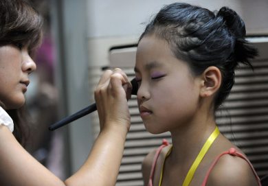 Modelle a sei anni, in Cina