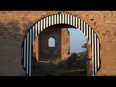 Le architetture leggere di Daniel Buren