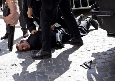 E sulla rete impazzano i fan di Preiti