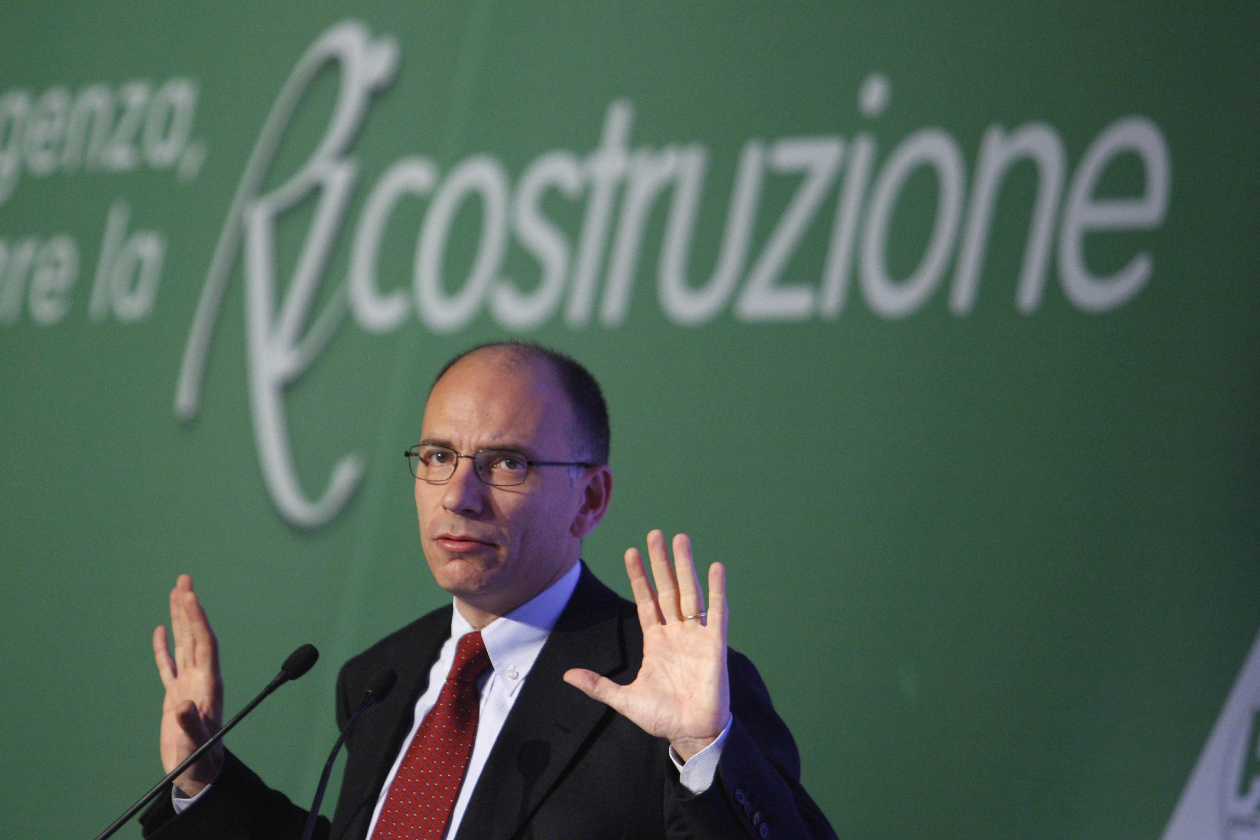 Tutti sotto le cinque stelle