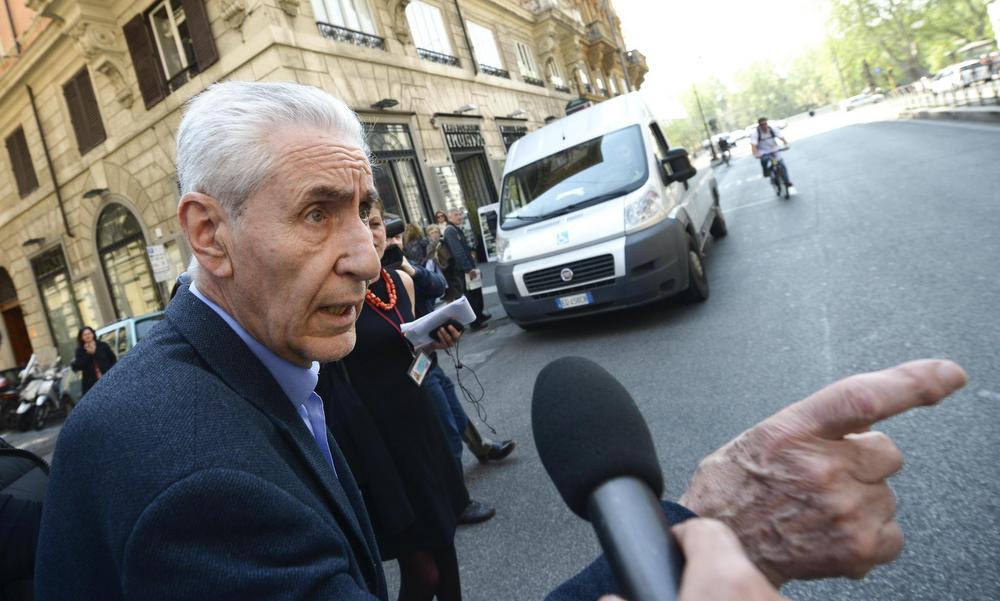 Lo sdegno del prof Stefano Vanità