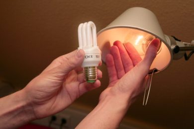 Energia: come risparmiare 200 euro l’anno