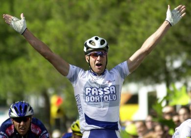 Ciclismo, Alessandro Petacchi si ritira