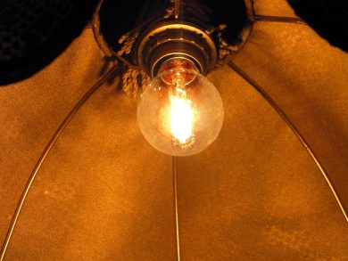 Come fare per risparmiare sulla bolletta dell’energia