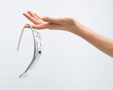 Google Glass, ecco le specifiche ufficiali