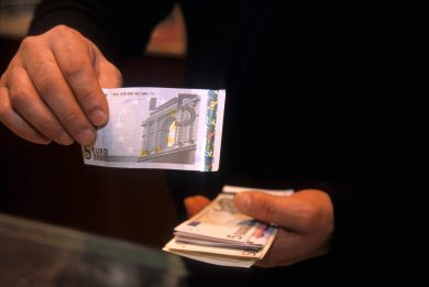 Allarme Imu e Irpef, i debiti alle imprese li pagano i contribuenti?