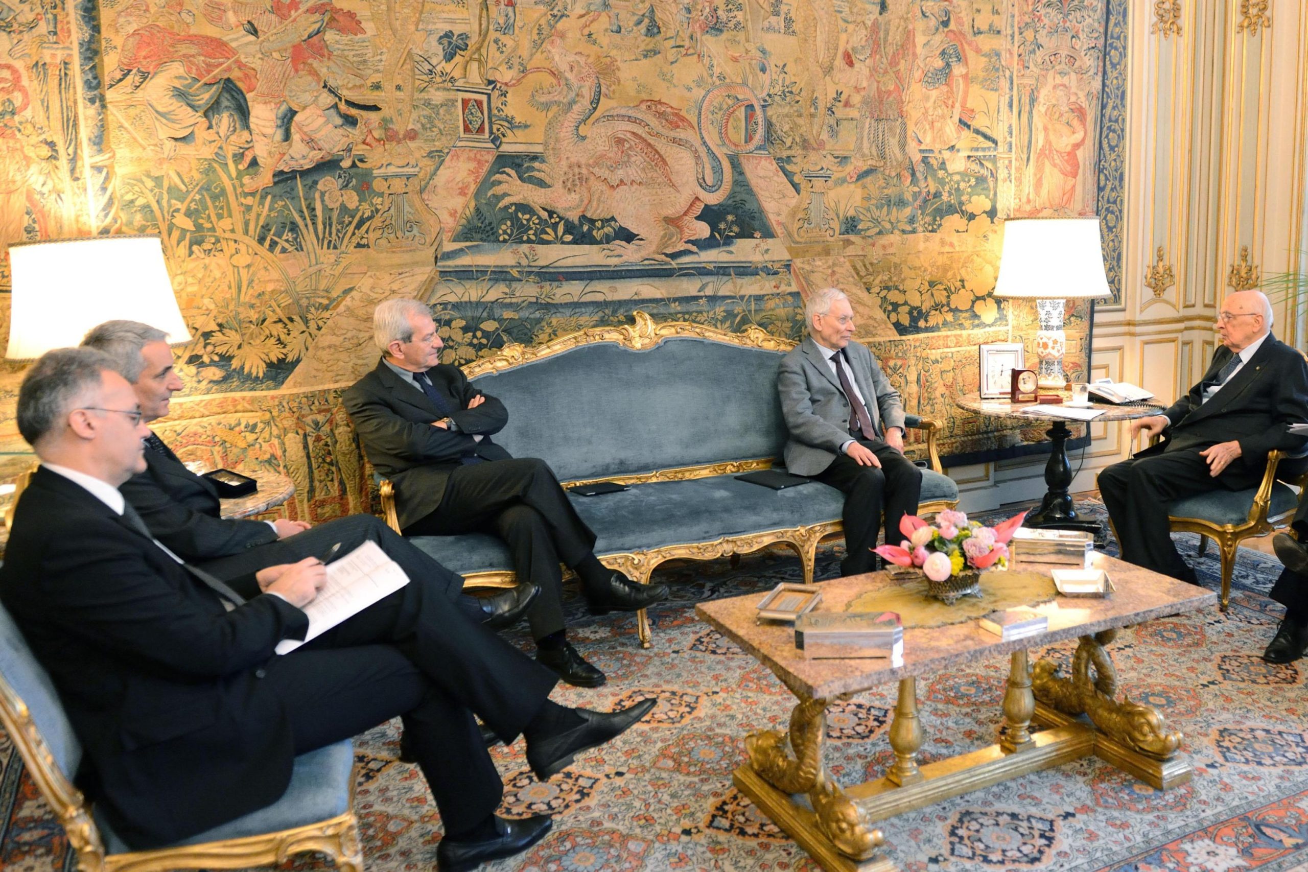 I dieci saggi: abolire una camera I dieci saggi: abolire una camera