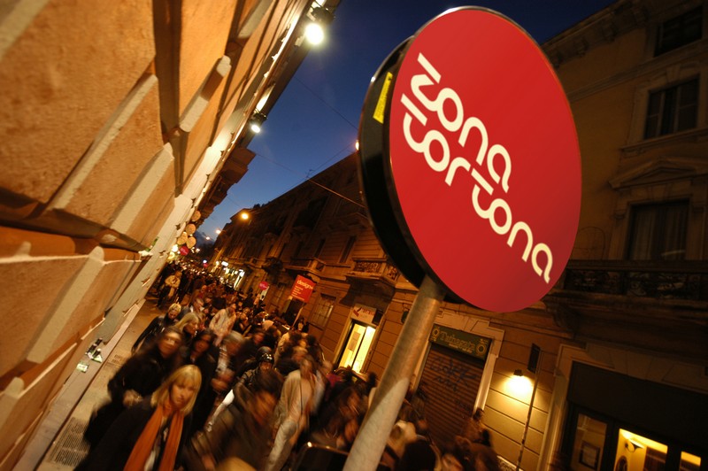 Dentro e Fuori il Salone Dentro e Fuori il Salone