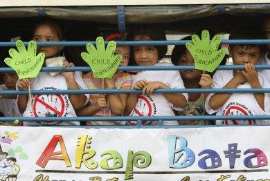 L’Australia sta con i bambini. Maxi inchiesta contro la pedofilia