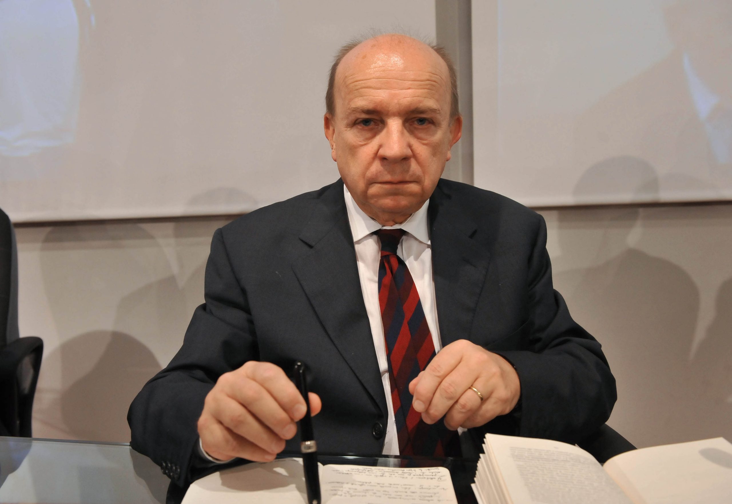 Zagrebelsky: il capestro dello Stato Zagrebelsky: il capestro dello Stato