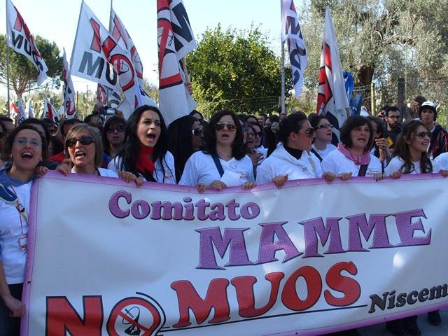 Caso Muos: le risposte dell’ambasciata Usa Caso Muos: le risposte dell’ambasciata Usa