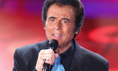 È morto Little Tony.  La musica, il ciuffo, il sorriso