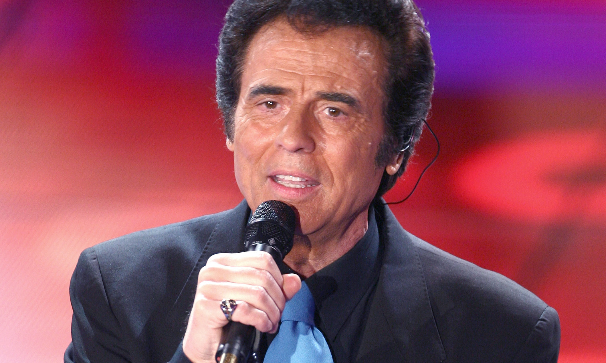 È morto Little Tony. La musica, il ciuffo, il sorriso È morto Little Tony. La musica, il ciuffo, il sorriso