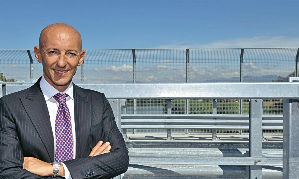 Mimmo Costanzo: Il costruttore che i lavori li finisce in anticipo