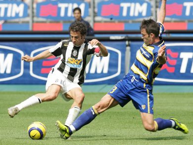 “Ci sono calciatori che vivono con 1500 euro al mese… ”