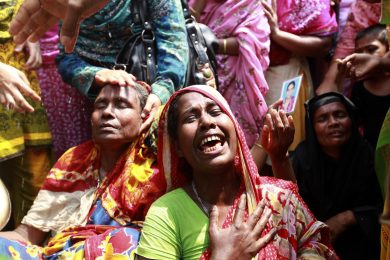 Fabbriche della morte. Fermare il sangue si può