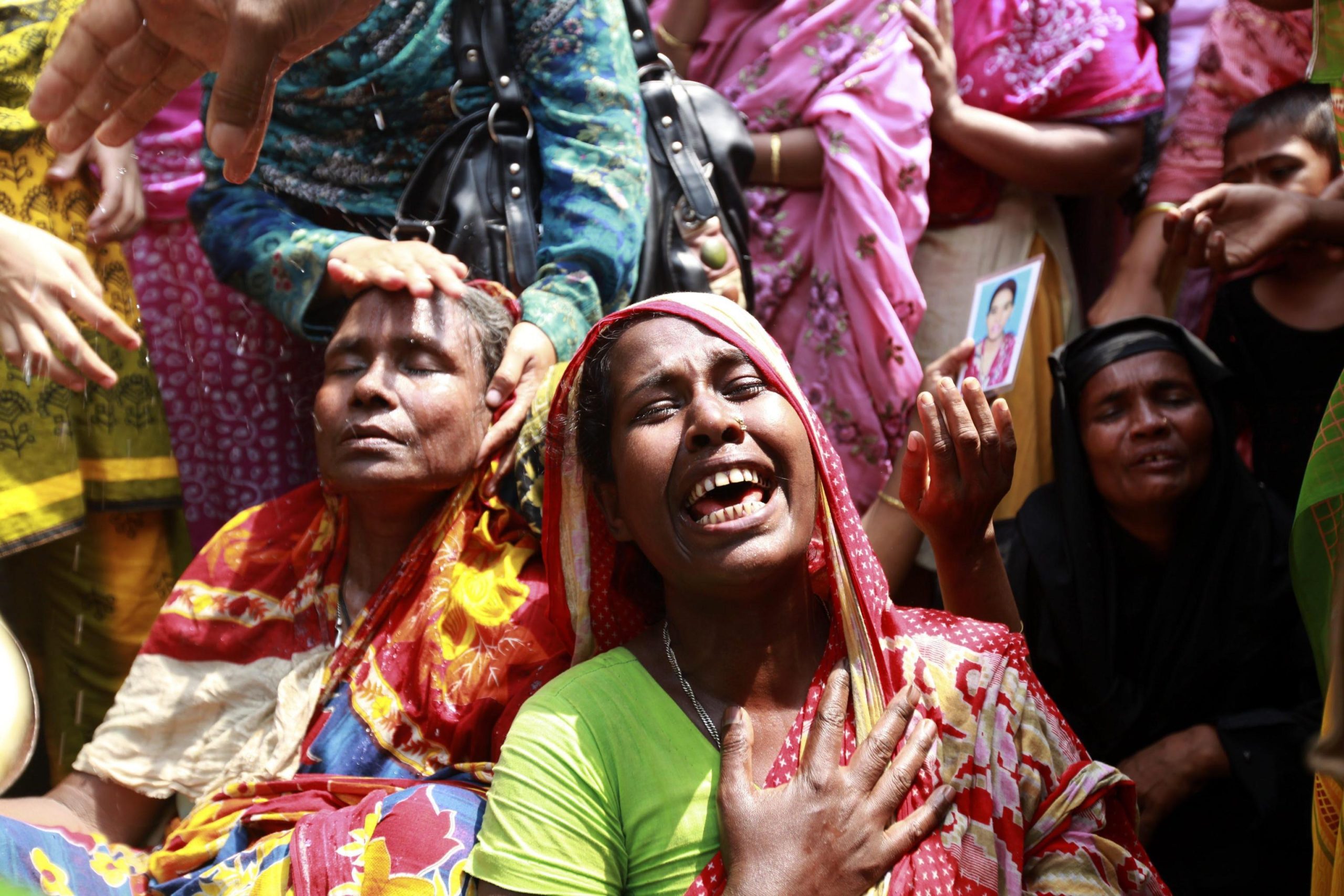 Fabbriche della morte. Fermare il sangue si può