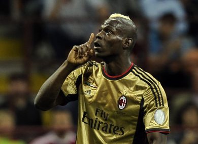 I fischi a Balotelli e le norme fuffa