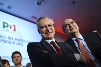 Il Pd ha scelto il suo “non” leader: Epifani