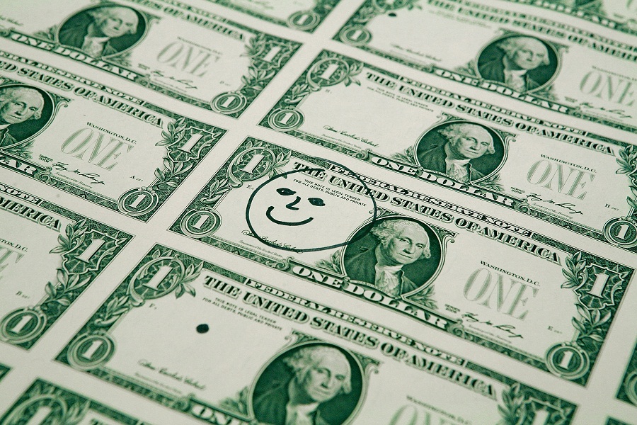 Quanto costa la felicità? Quanto costa la felicità?