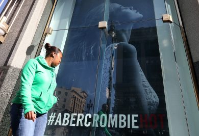 Per Abercrombie & Fitch solo clienti belli e magri