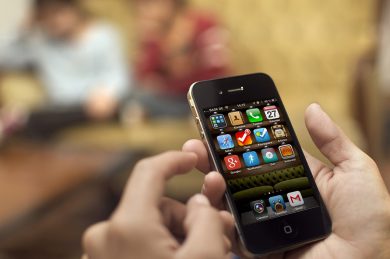 Gmail, l’arma di Google per espugnare l’iPhone