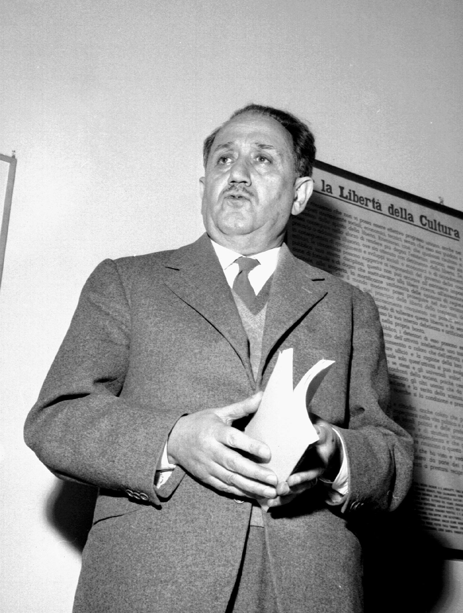 Ministri, sottosegretari e mercato delle vacche Ministri, sottosegretari e mercato delle vacche