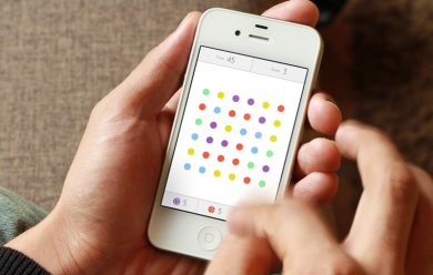 Dots, il nuovo Ruzzle che usa i colori al posto delle lettere
