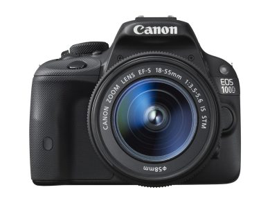 La Canon Eos 100D è meglio di una mirrorless