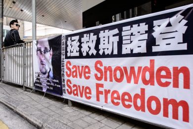Caso Snowden, guerra di spie