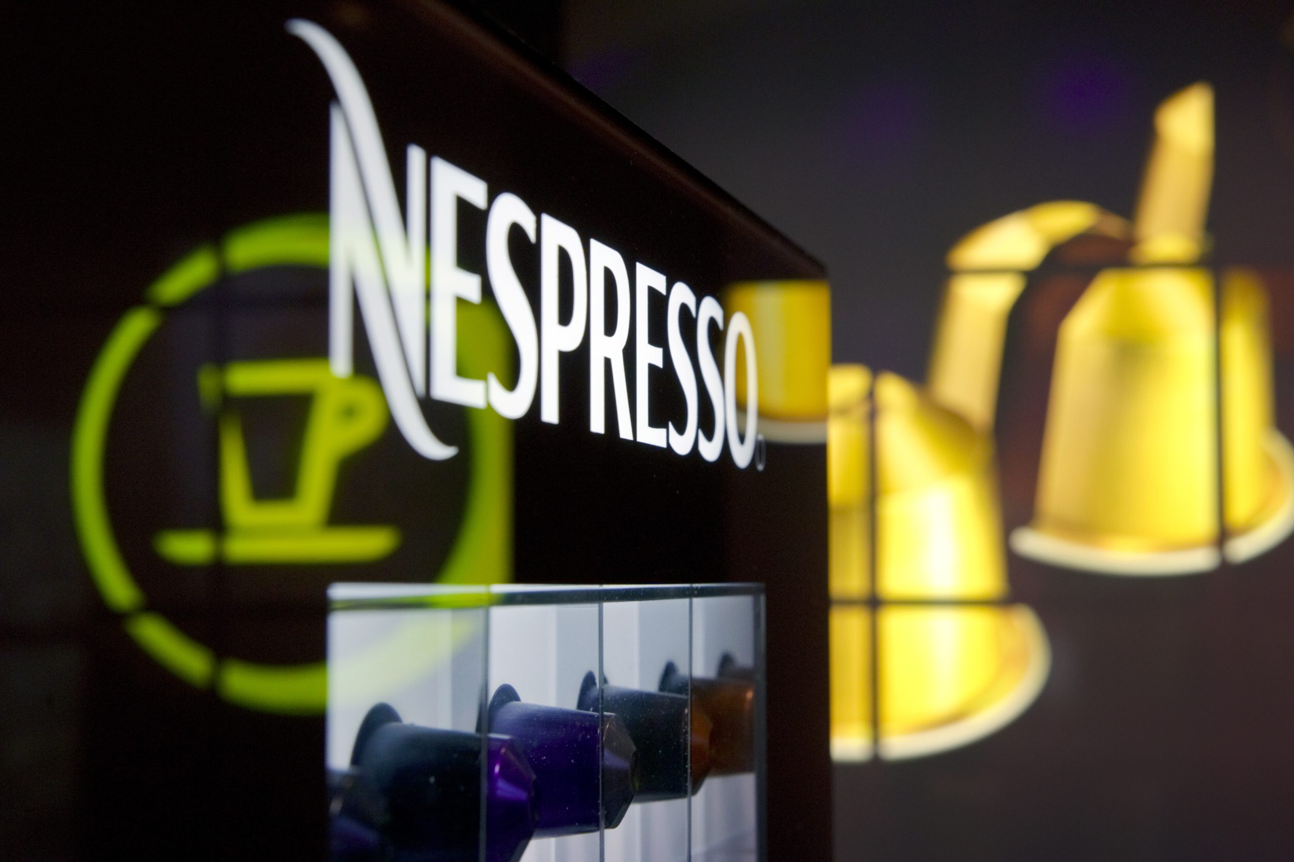 Nespresso contro le cialde low cost Nespresso contro le cialde low cost