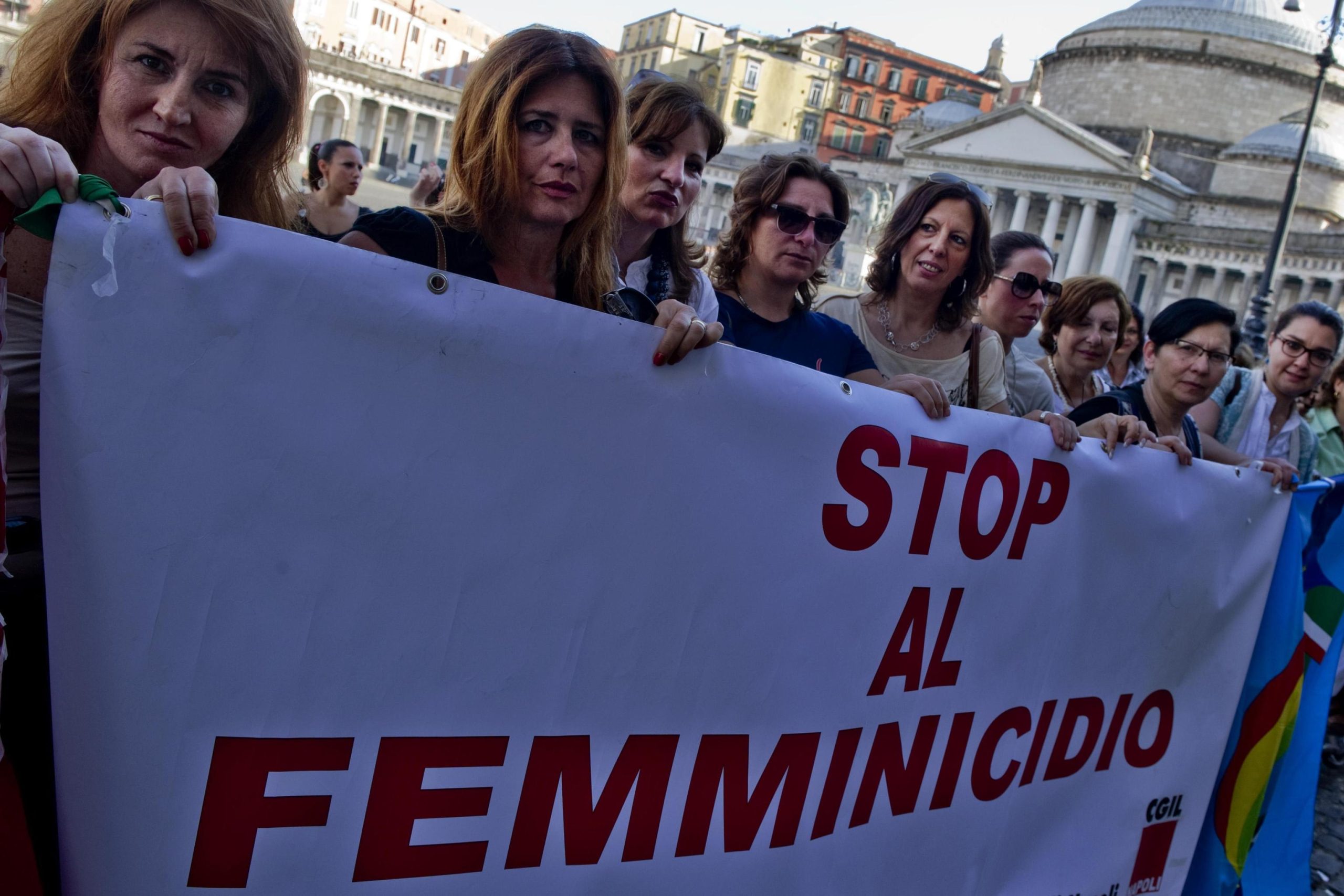 Donne uccise dal partner: emergenza “femminicidio”