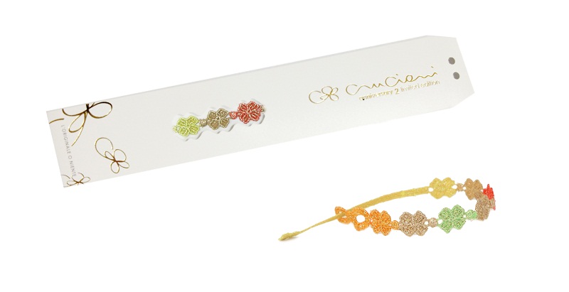 Cruciani put a bracelet at everybody’s wirst