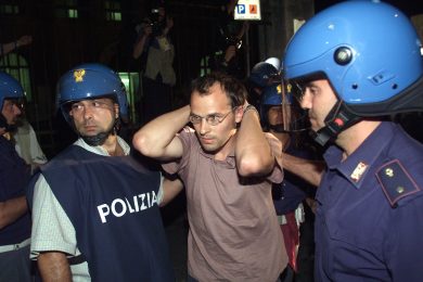Cassazione: 7 condanne e 4 assoluzioni su Bolzaneto