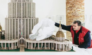 Venezia, la Biennale degli outsider