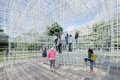 Il padiglione di Sou Fujimoto per la Serpentine Gallery di Londra