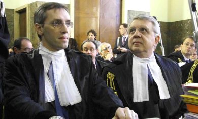 Processo Ruby: tocca alla difesa – Diretta