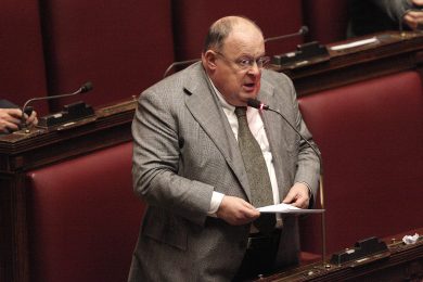 Pensioni: assegni minimi e meno contributi per i giovani. La proposta di Giuliano Cazzola