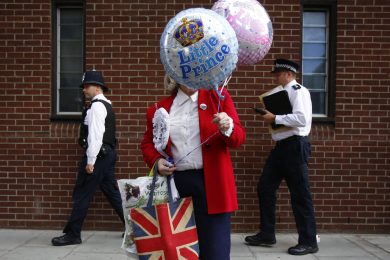 Kate: è iniziato il travaglio