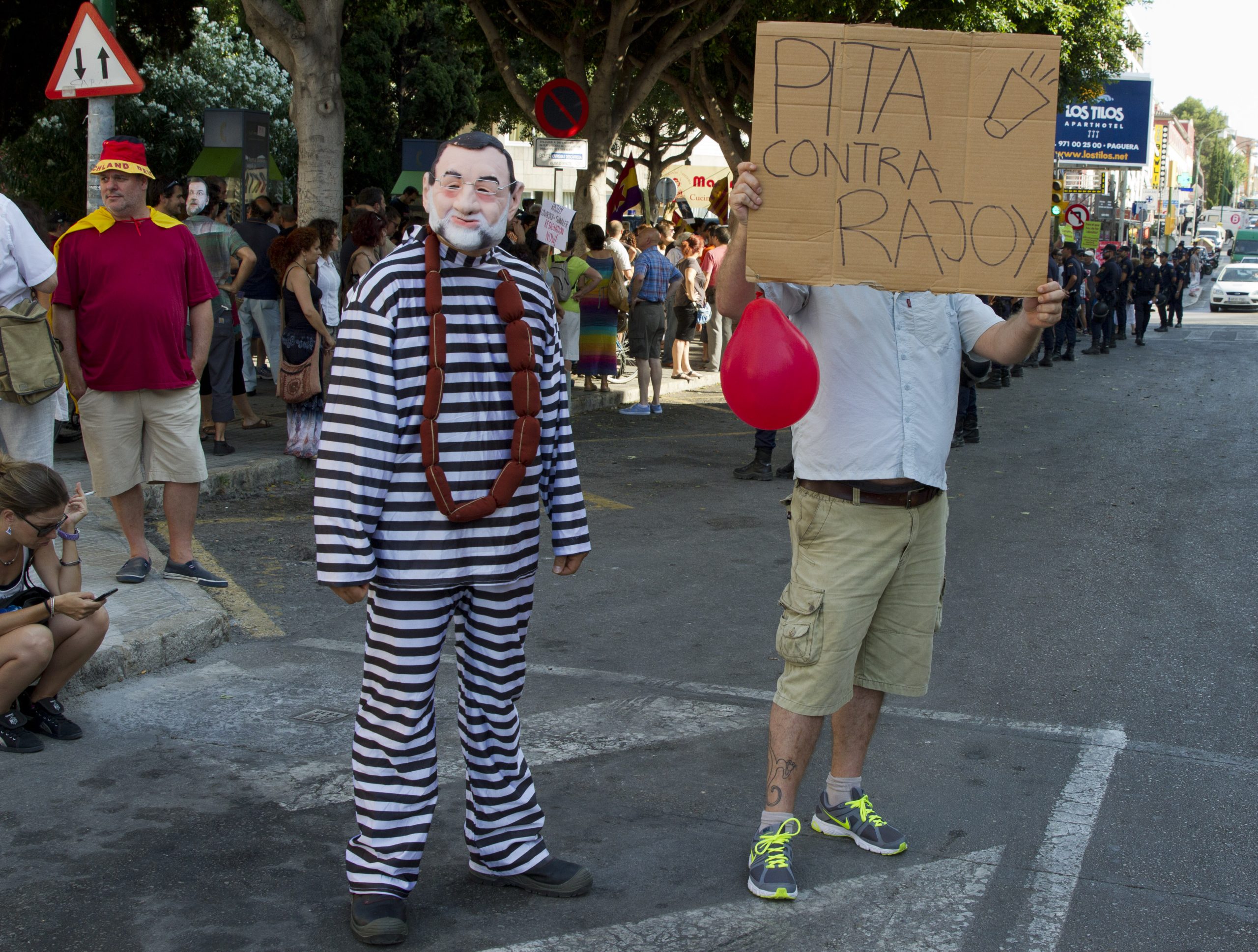 Il doppio scandalo che inchioda Rajoy