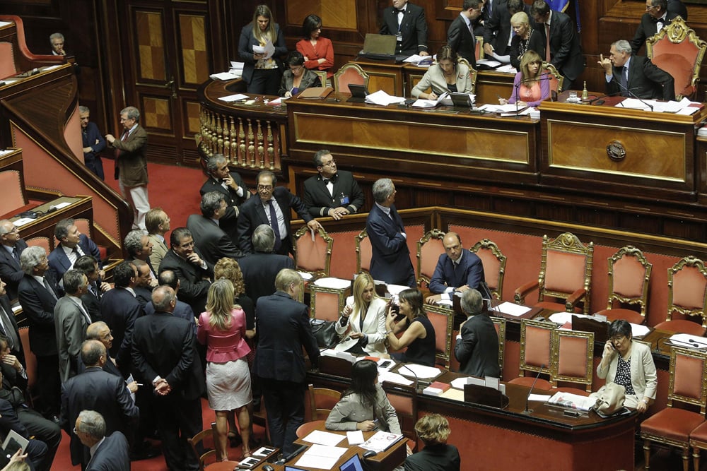 Alfano, Stefano Esposito contro i senatori Pd usciti dall’aula Alfano, Stefano Esposito contro i senatori Pd usciti dall’aula