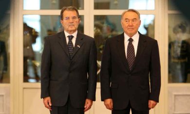 Anche Prodi alla corte del re kazako