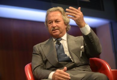 Loro Piana venduta a Lvmh, fallimento del made in Italy