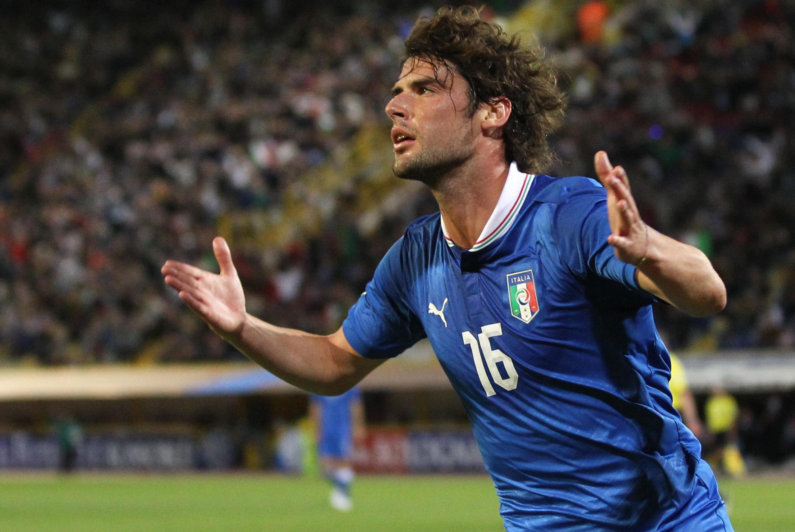 Tutto su Andrea Poli, il nuovo mediano del Milan Tutto su Andrea Poli, il nuovo mediano del Milan