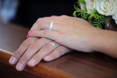 Il tradimento è sempre più donna (e moglie)