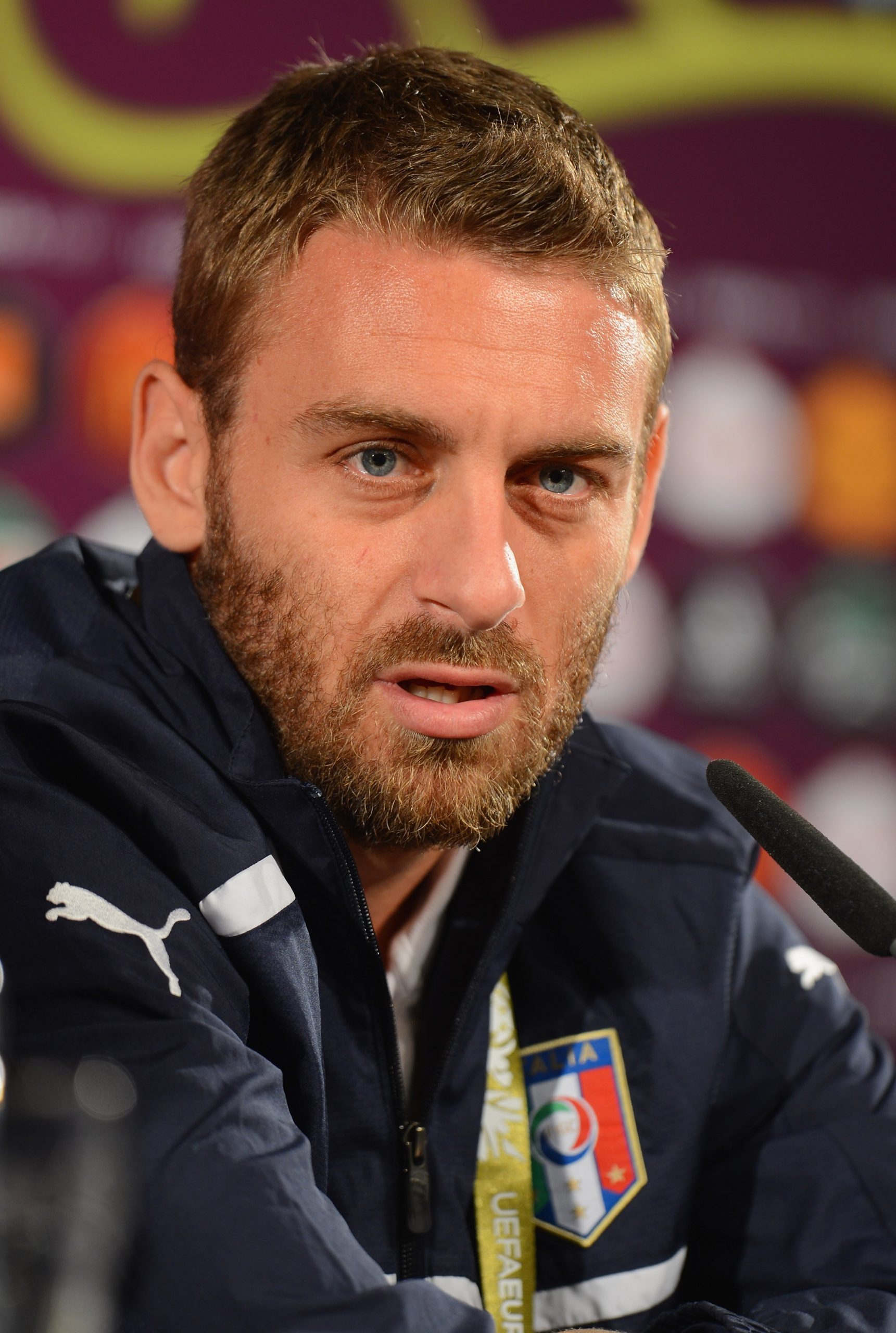 Cinque motivi per cedere (ora) De Rossi Cinque motivi per cedere (ora) De Rossi
