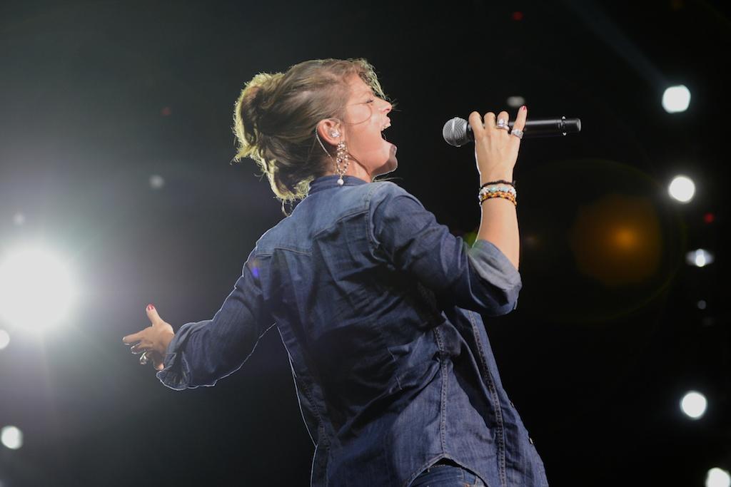 Alessandra Amoroso: “Amore Puro”, la recensione del nuovo singolo Alessandra Amoroso: “Amore Puro”, la recensione del nuovo singolo