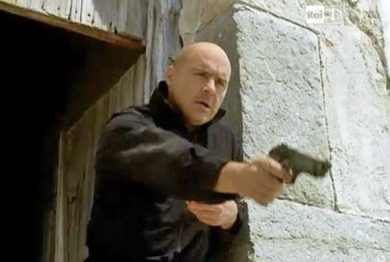Ascolti 26/05: le repliche di Montalbano fanno ascolti invernali